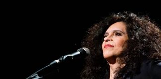 Gal Costa, uma das maiores vozes da música popular brasileira, morreu na manhã desta quarta-feira (9), aos 77 anos.