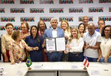 Governo encaminha à ALBA projeto que garante piso do magistério acima do nacional – e ACEB já havia projetado a tabela